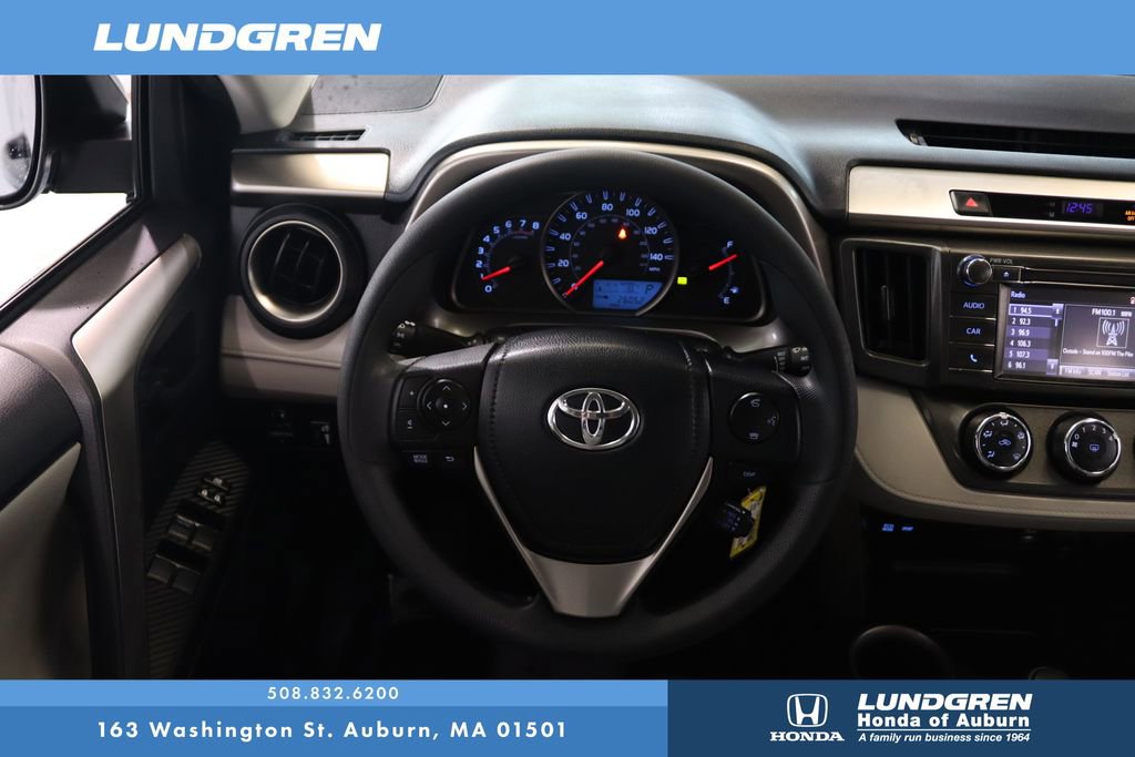 Used 2015 Toyota RAV4 LE image 15
