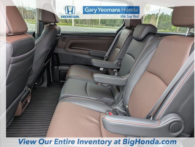 Certified 2026 Honda Odyssey Elite image 16