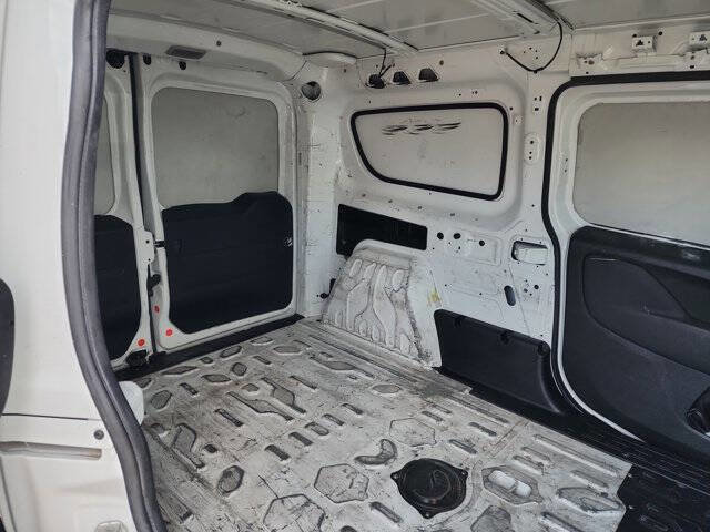 Used 2017 RAM ProMaster City Tradesman SLT w/ Rear Back-up Camera Group image 17