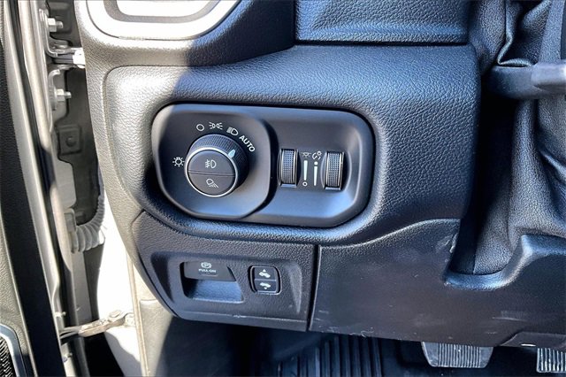 Used 2021 RAM 1500 Laramie image 16