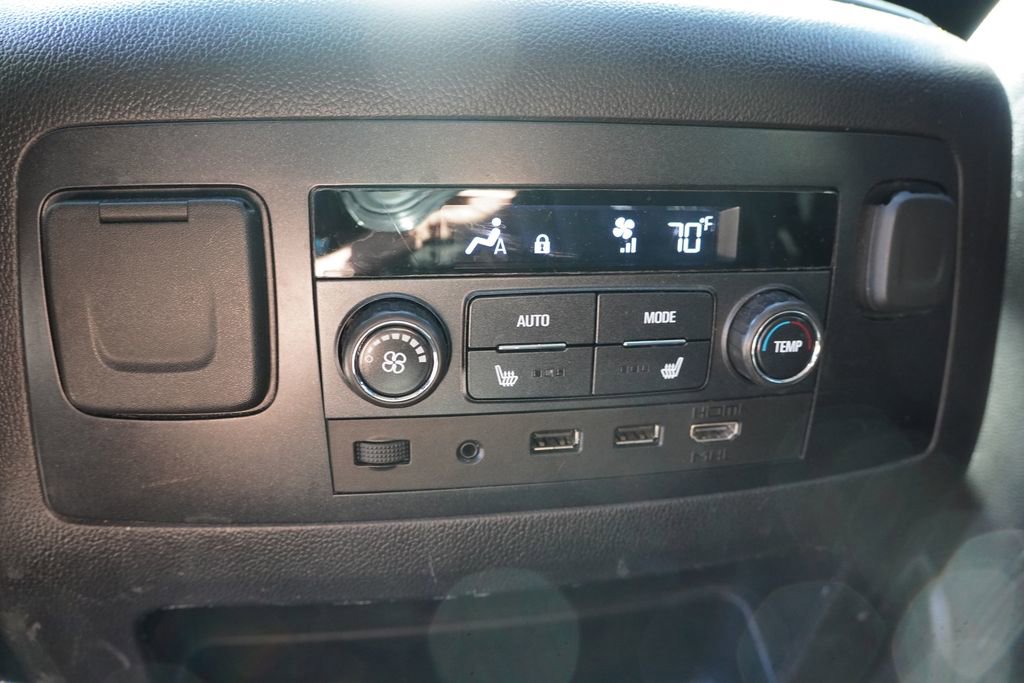 Used 2019 Chevrolet Suburban Premier AWD/4WD image 5