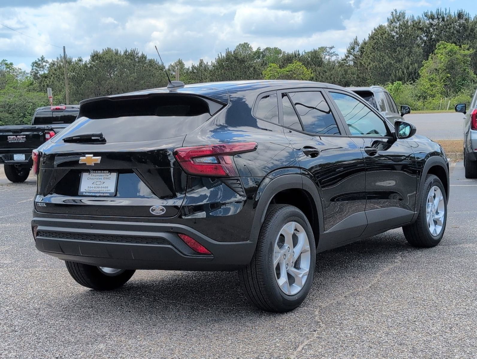New 2026 Chevrolet Trax LS w/ LS Convenience Package FWD image 6