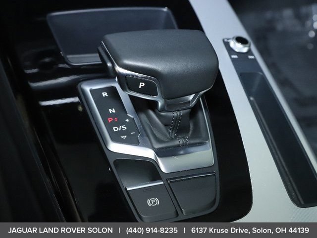 Used 2025 Audi Q5 2.0T Premium AWD/4WD image 28