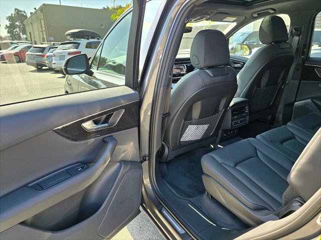 Used 2025 Audi Q7 2.0T Premium w/ Convenience Package image 15