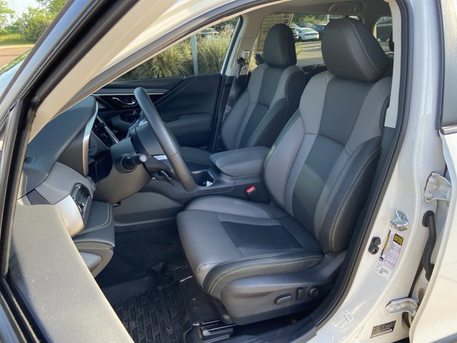 Used 2023 Subaru Outback Onyx Edition XT w/ Popular Package #2 image 18