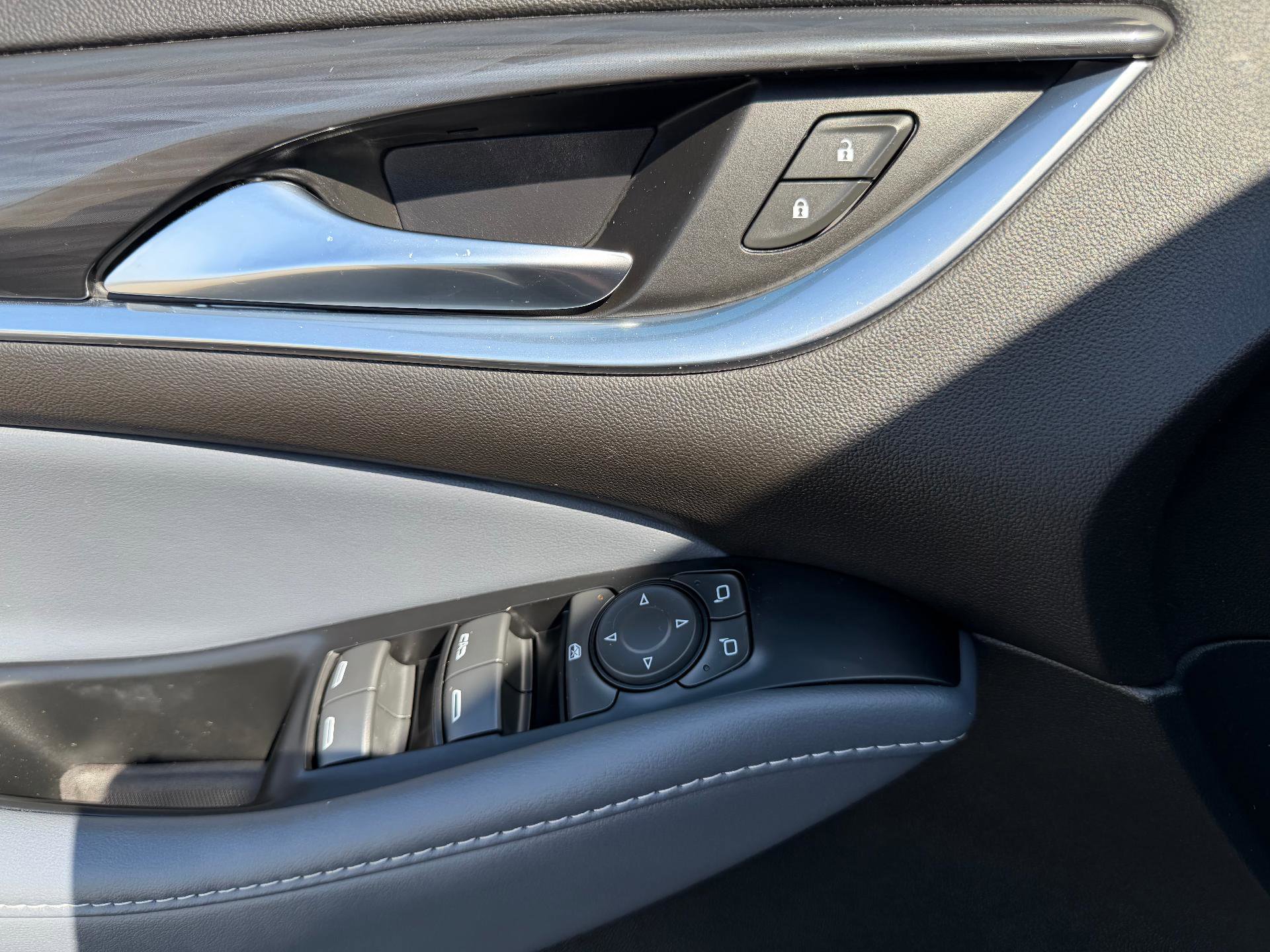 Certified 2024 Buick Enclave Essence w/ Experience Buick Package image 33