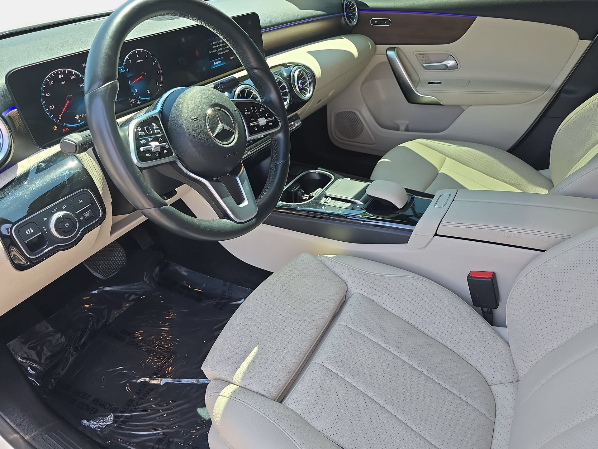 Used 2022 Mercedes-Benz A 220 4MATIC image 15