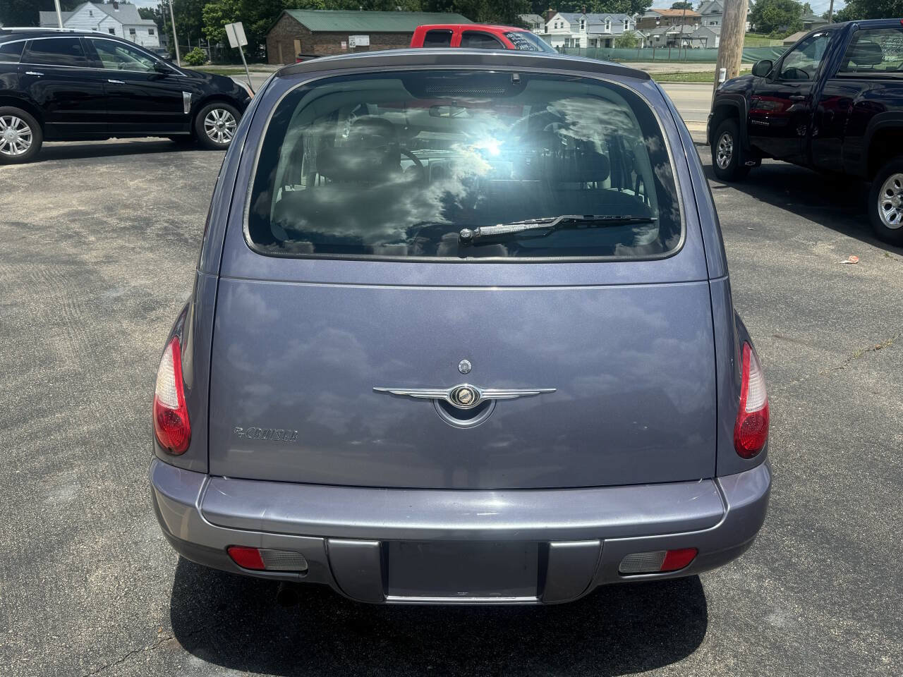 Used 2007 Chrysler PT Cruiser FWD image 8