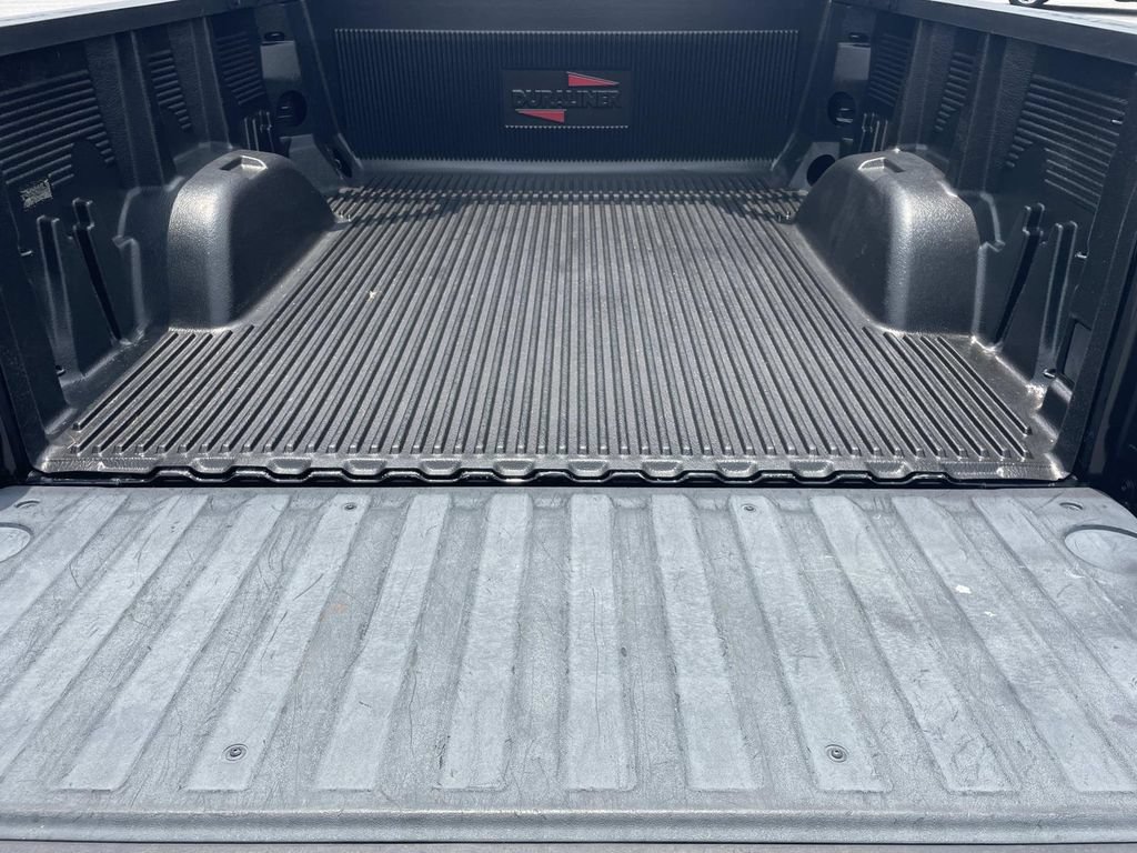 Used 2019 Chevrolet Silverado 1500 RST w/ All-Star Edition AWD/4WD image 11