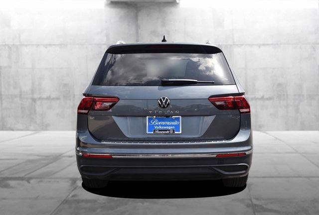 Certified 2024 Volkswagen Tiguan SE w/ Panoramic Sunroof Package FWD image 6