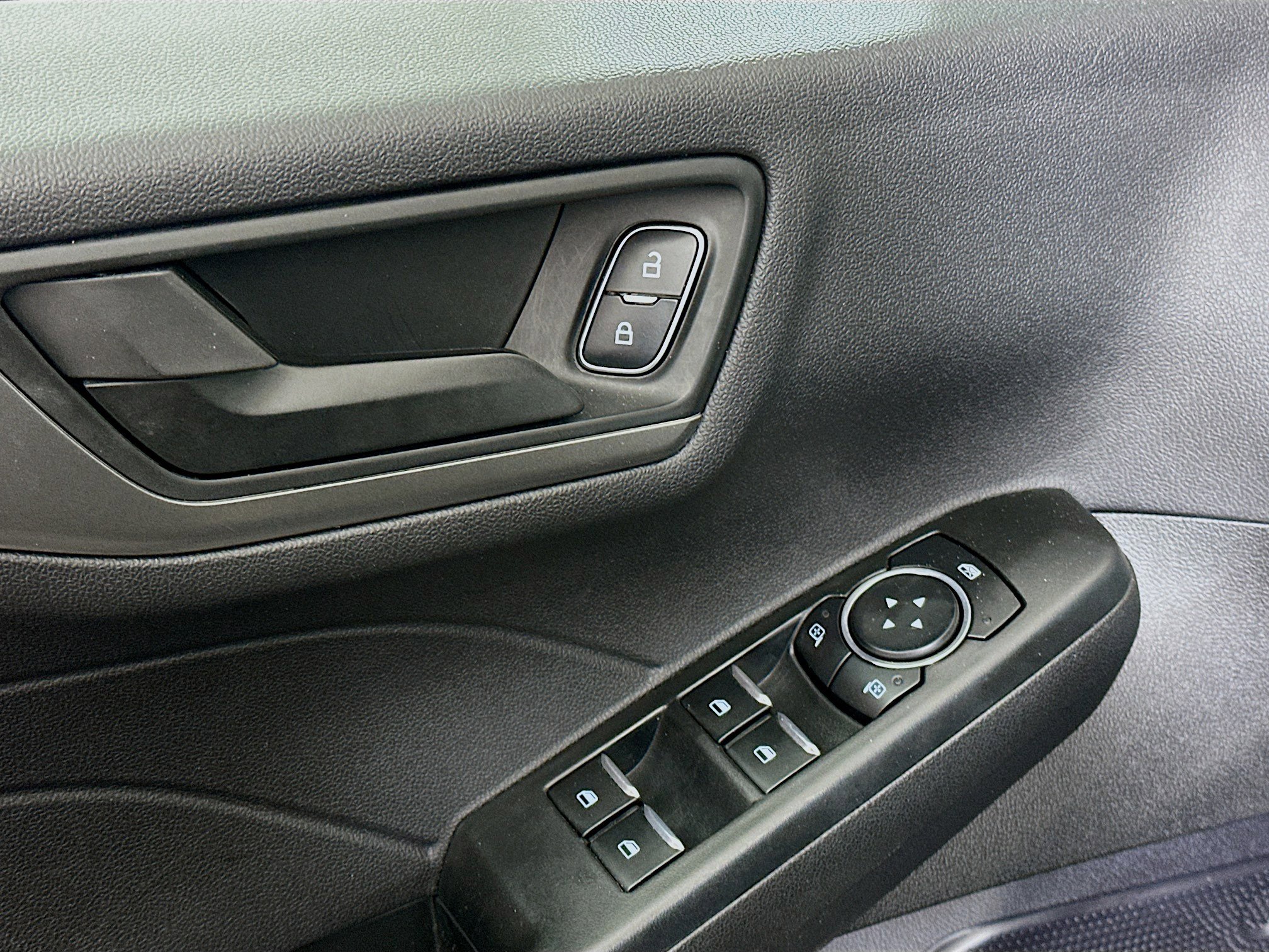 Used 2024 Ford Escape Active image 15