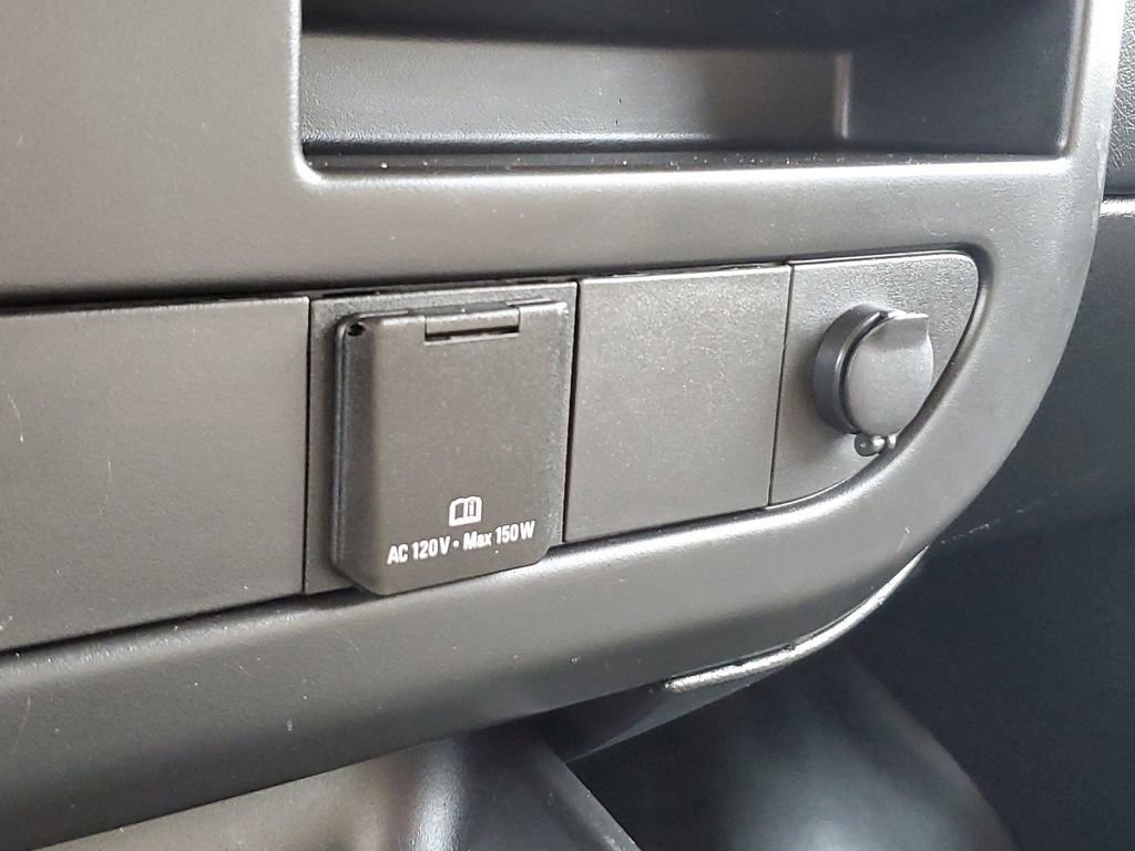 Used 2015 Chevrolet Express 2500 w/ Express Access Plus Package image 20