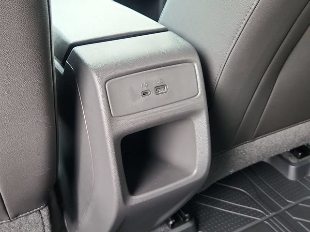 New 2026 Chevrolet Trax LT w/ Driver Confidence Package FWD image 16