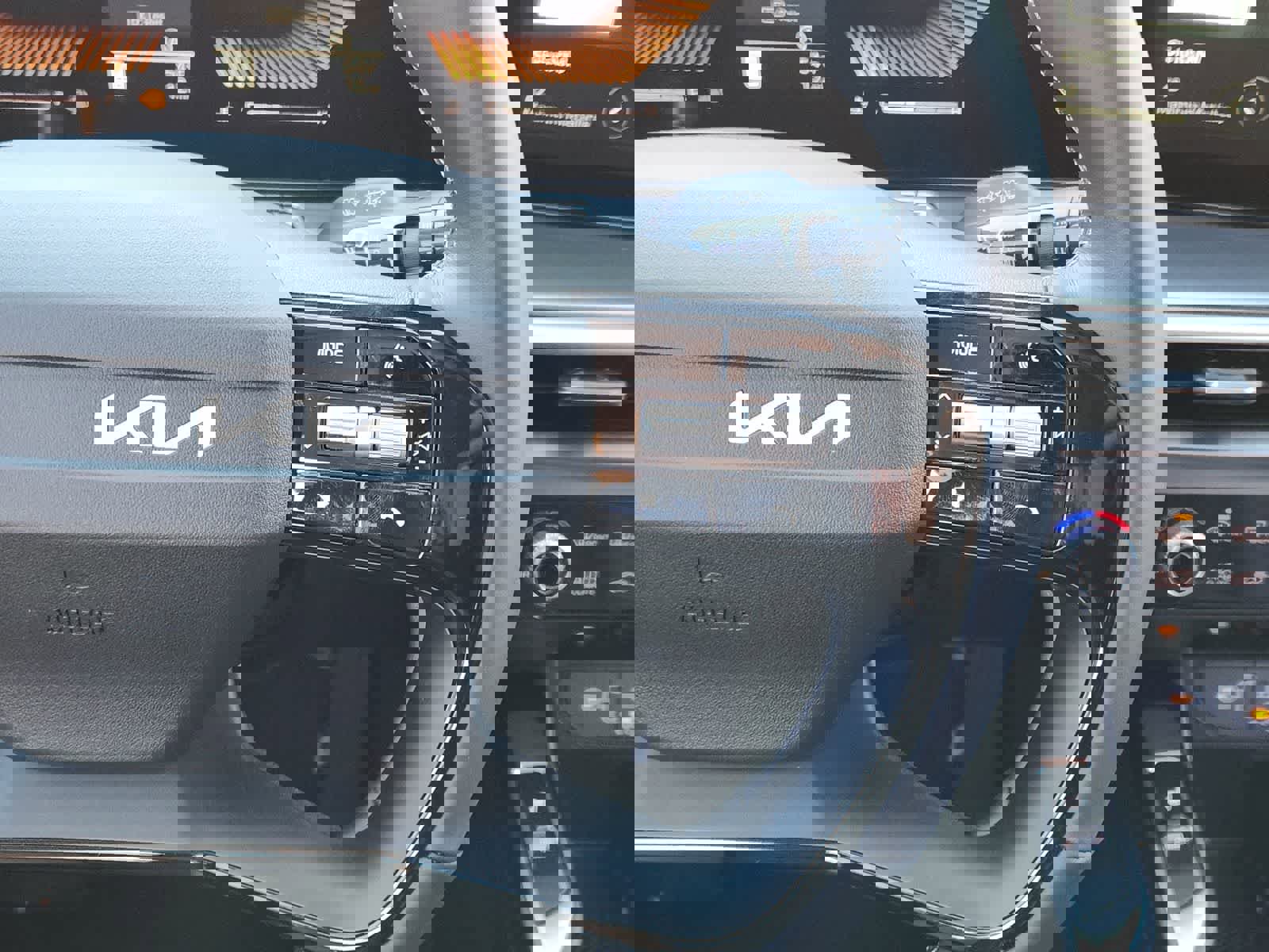 New 2026 Kia Sorento S AWD/4WD image 25