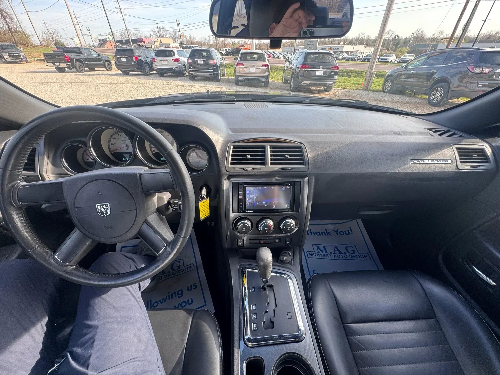 Used 2010 Dodge Challenger SE image 25
