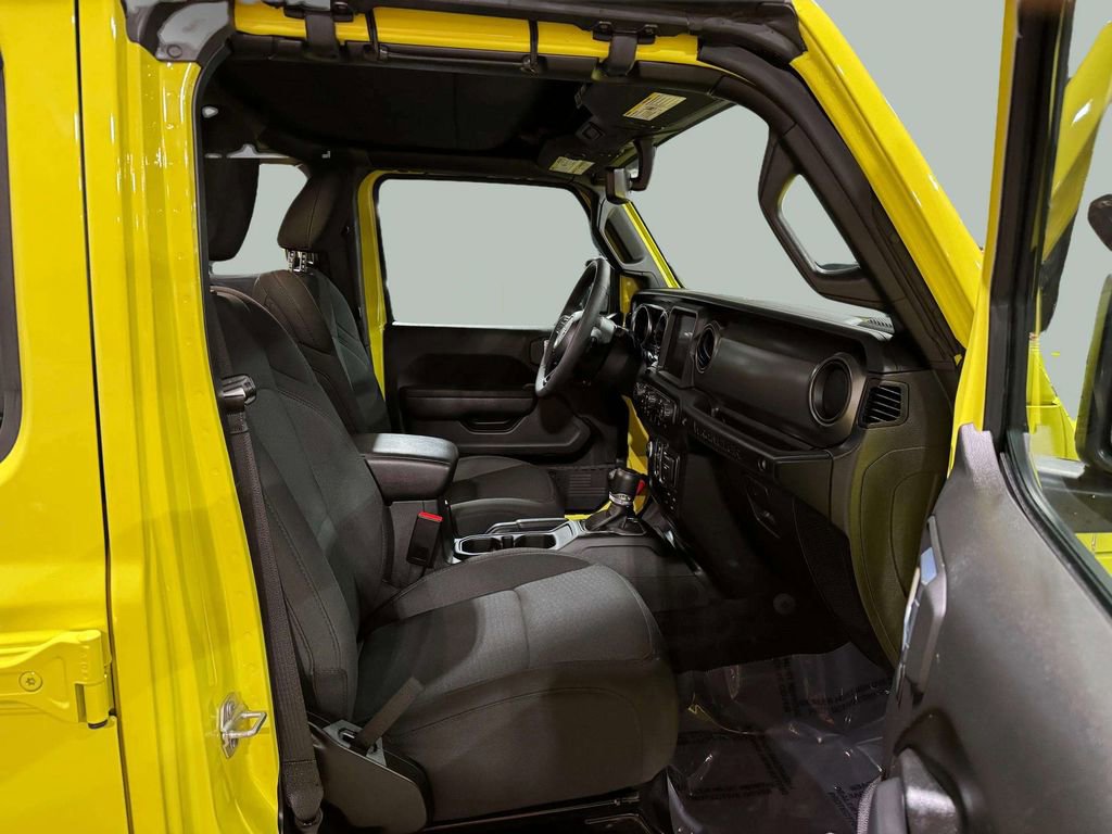 Used 2023 Jeep Wrangler Sport S image 24