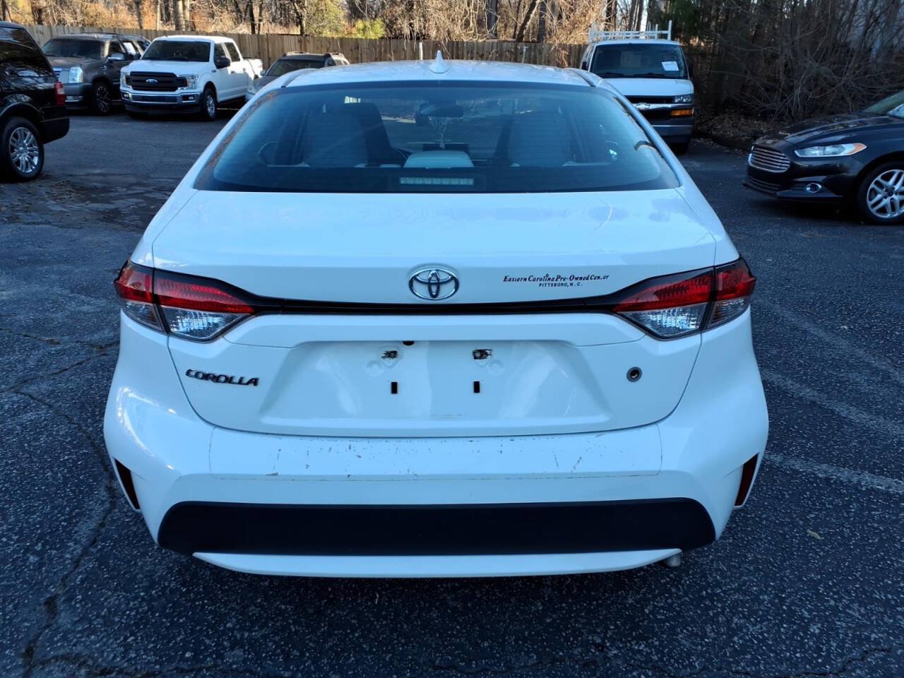Used 2020 Toyota Corolla L FWD image 4