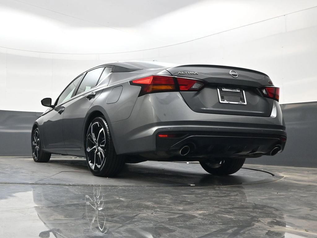 Used 2025 Nissan Altima 2.5 SR FWD image 28