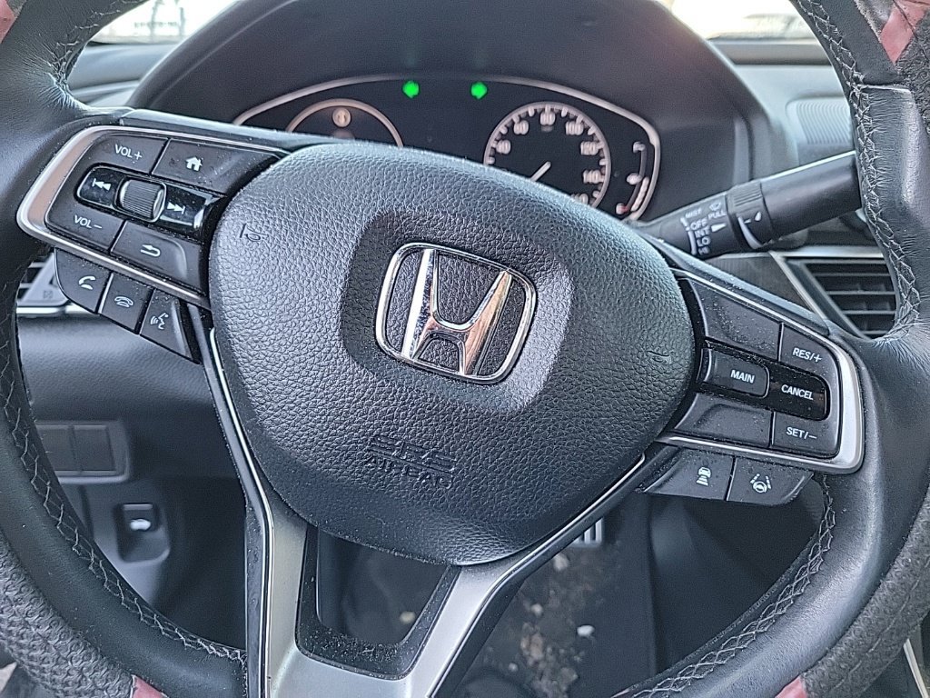 Used 2018 Honda Accord Sport image 9