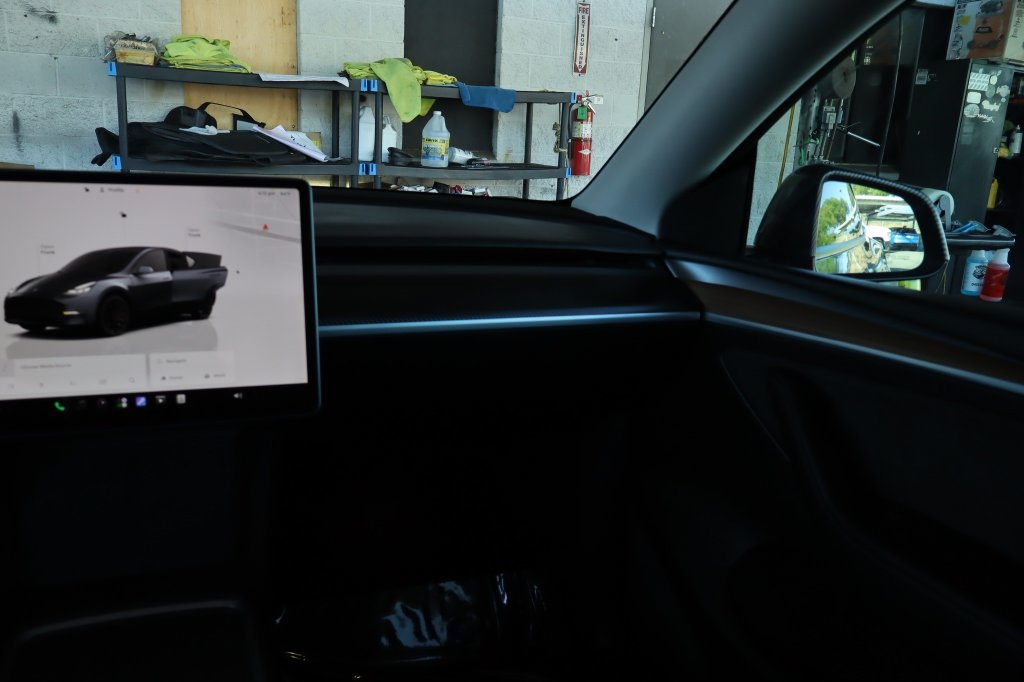 Used 2023 Tesla Model Y Performance AWD/4WD image 30