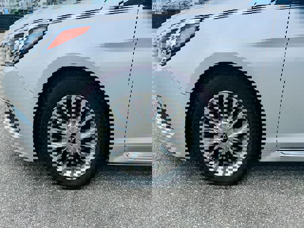 Used 2015 Hyundai Sonata Limited w/ Option Group 05 image 30