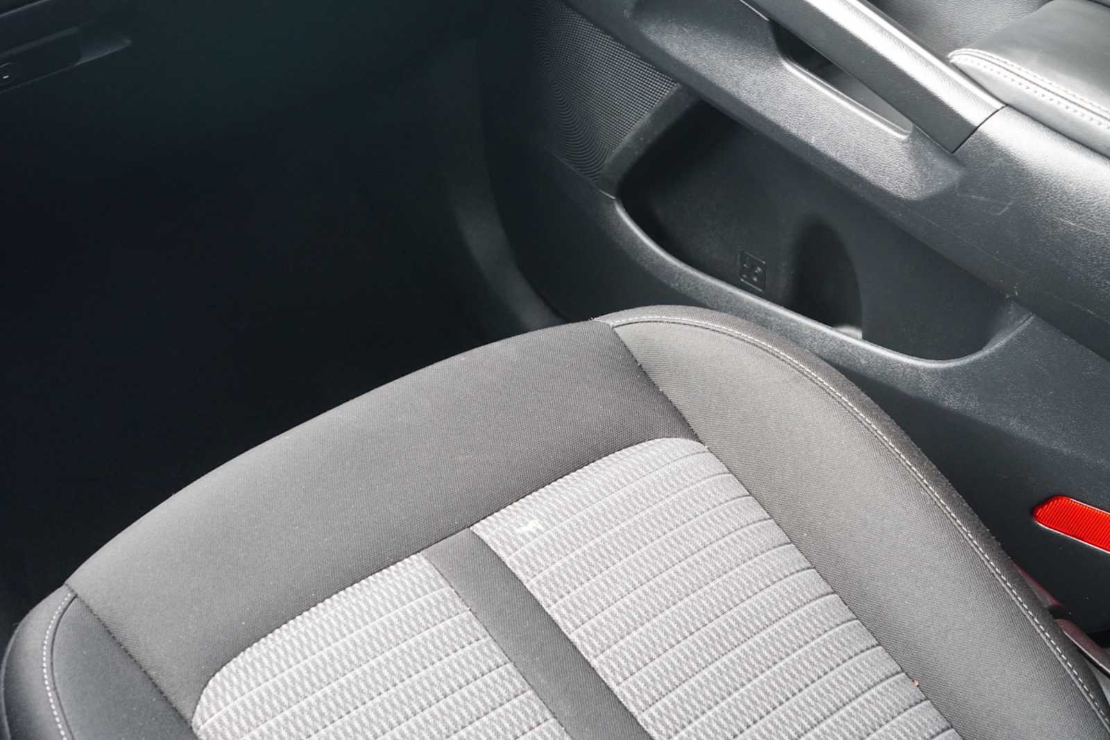 Certified 2021 Kia Sorento LX FWD image 23
