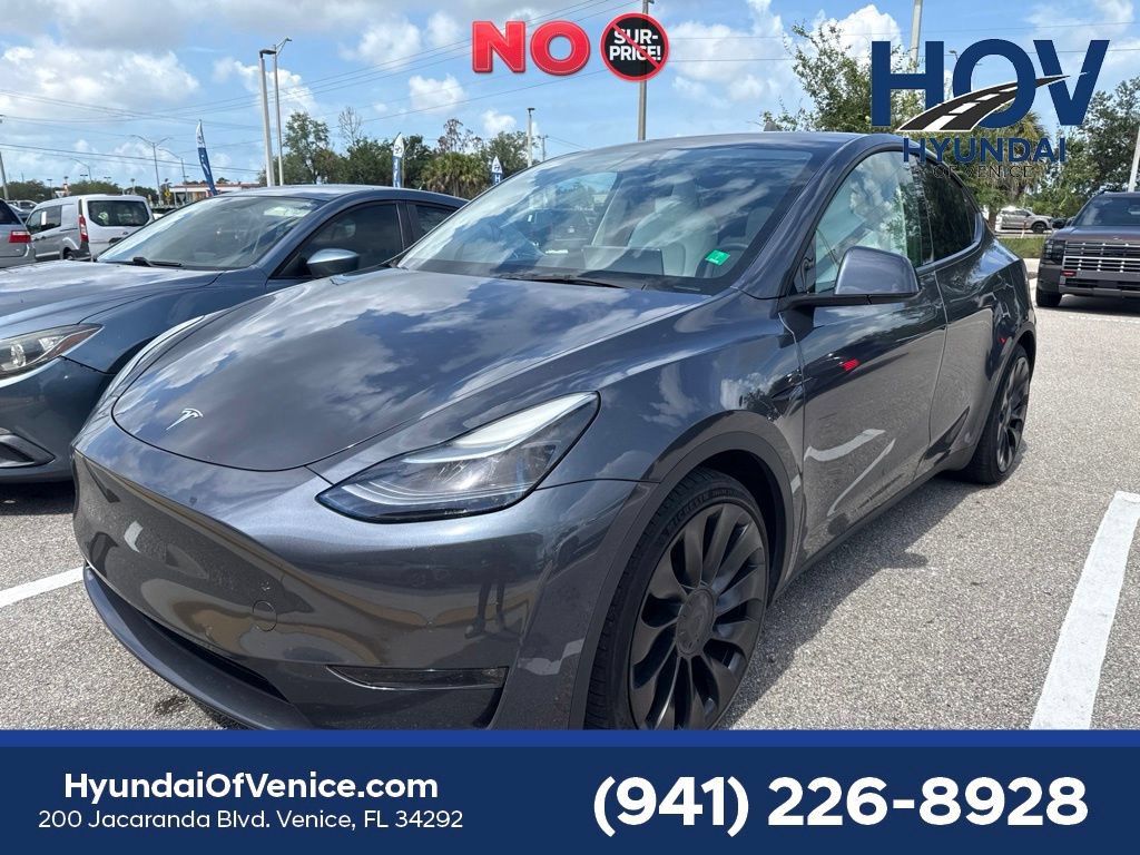 Used 2022 Tesla Model Y Performance AWD/4WD image 3