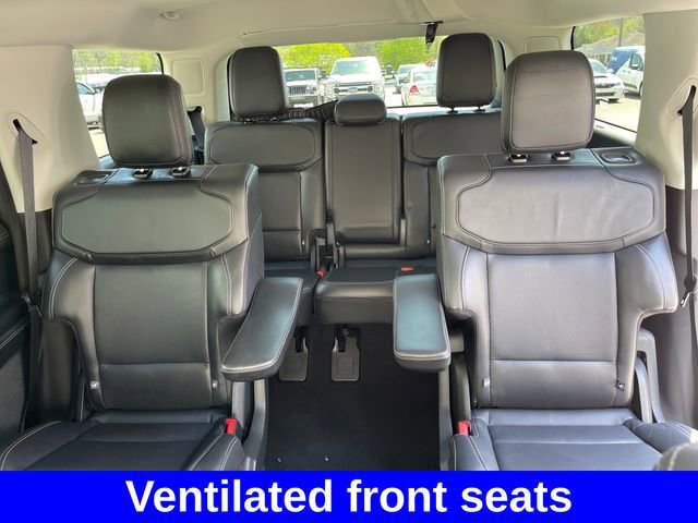 Used 2025 Ford Expedition Platinum AWD/4WD image 29