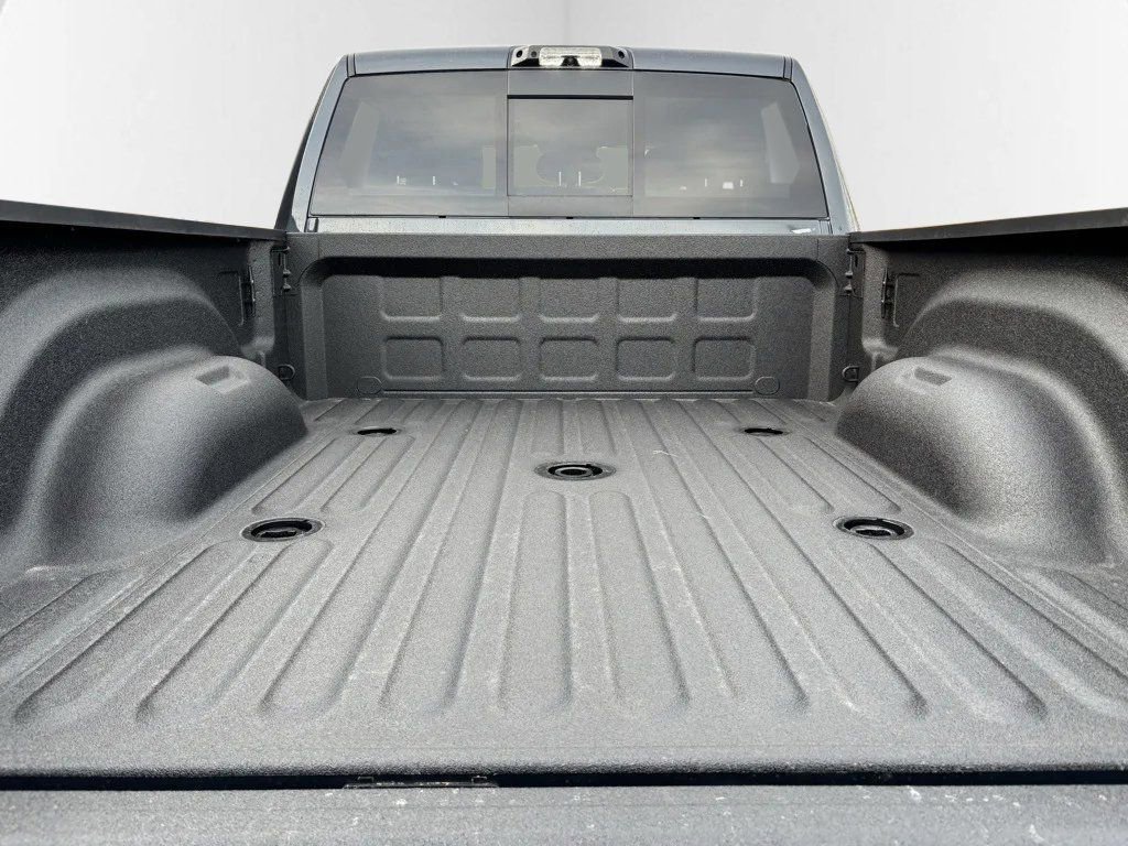 New 2026 RAM 3500 Big Horn AWD/4WD image 35