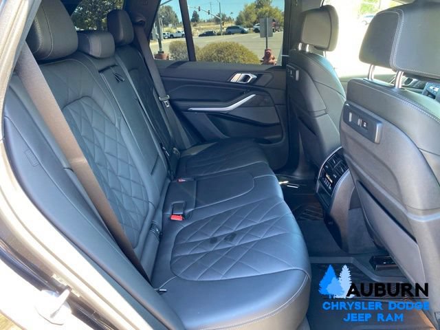 Used 2023 BMW X5 xDrive40i w/ Luxury Seating Package AWD/4WD image 24