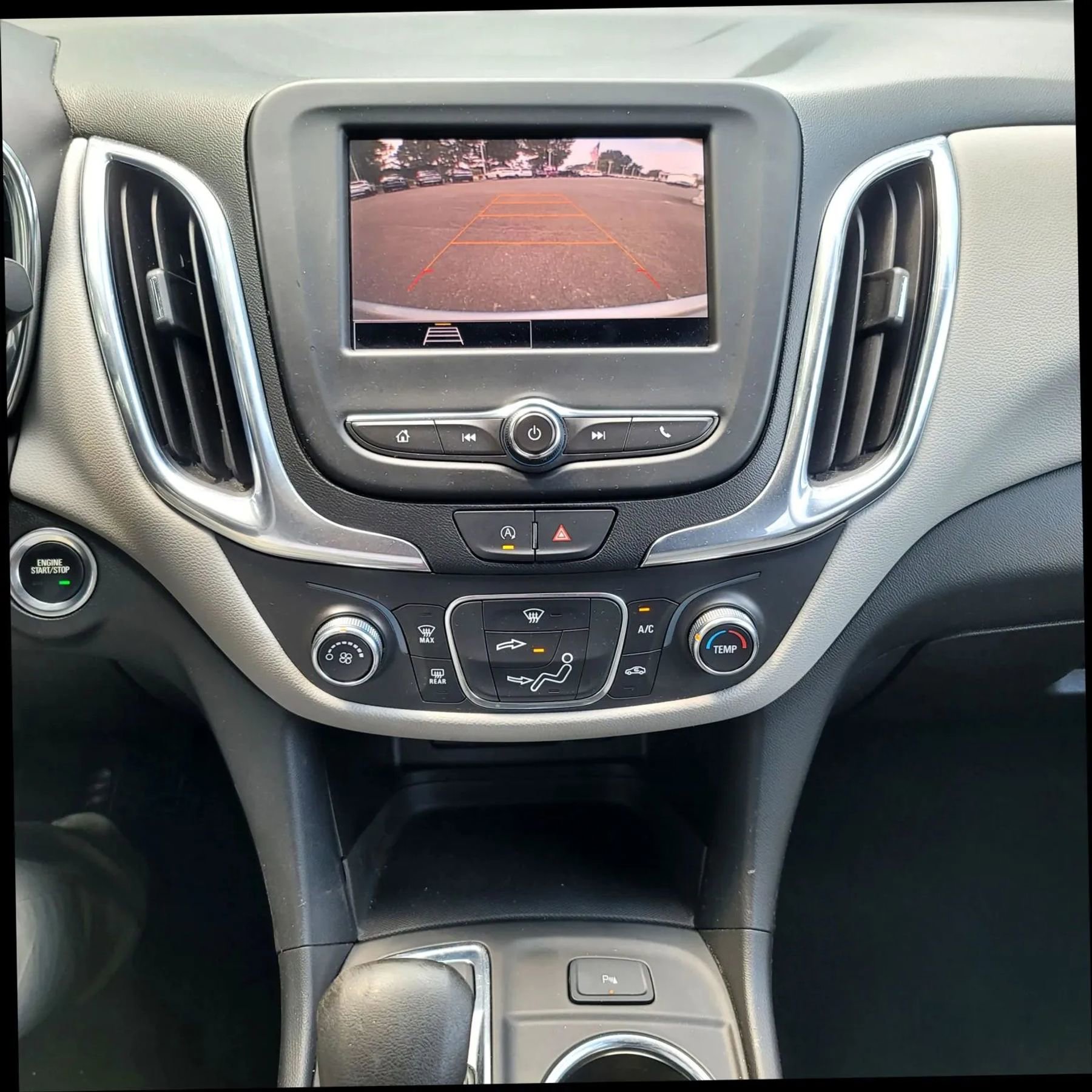 Used 2022 Chevrolet Equinox LT image 20