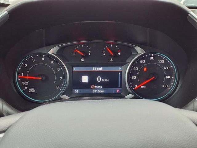 Used 2023 Chevrolet Equinox Premier image 18