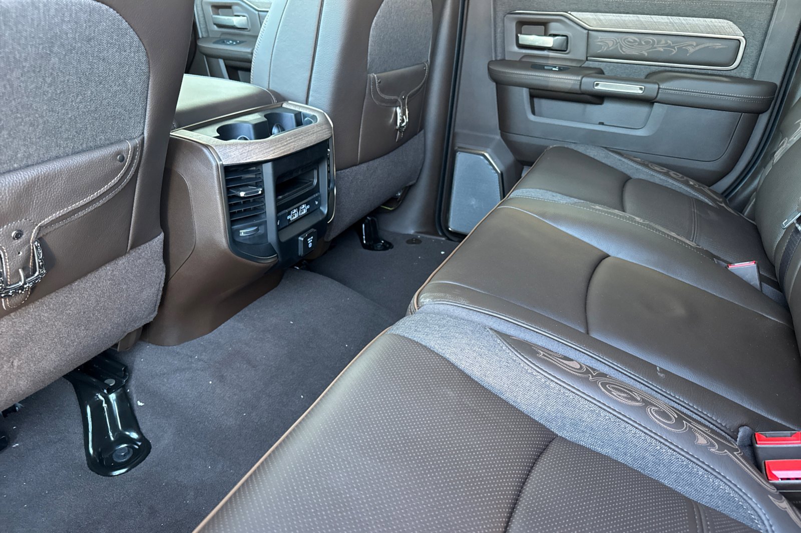 New 2026 RAM 2500 Limited image 11