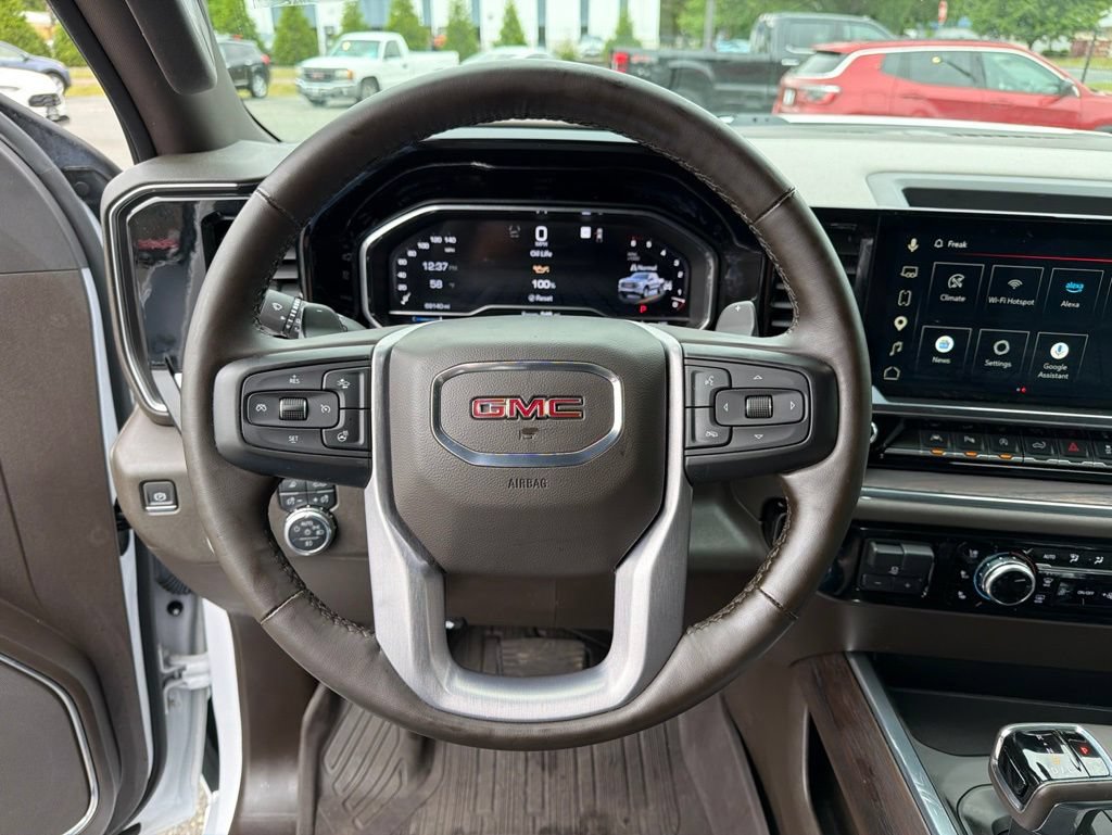 Used 2024 GMC Sierra 1500 SLT w/ SLT Premium Plus Package AWD/4WD image 14