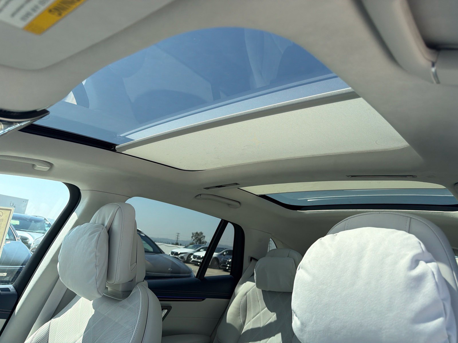 New 2027 Mercedes-Benz EQS 400 4MATIC SUV image 19