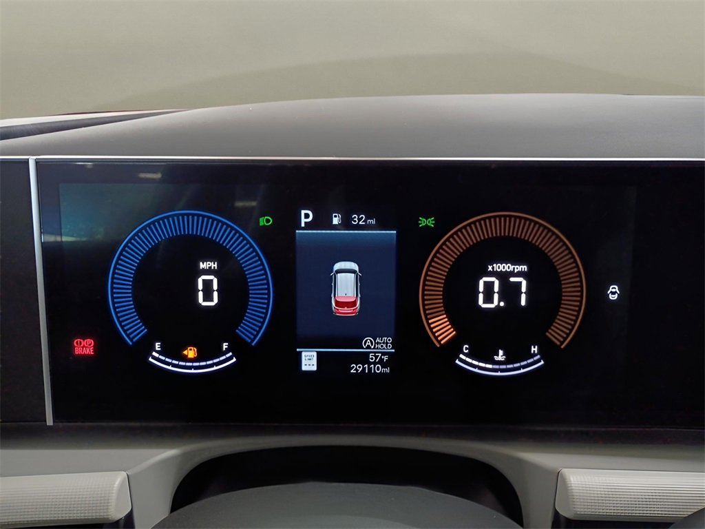 Certified 2025 Hyundai Tucson SEL image 17