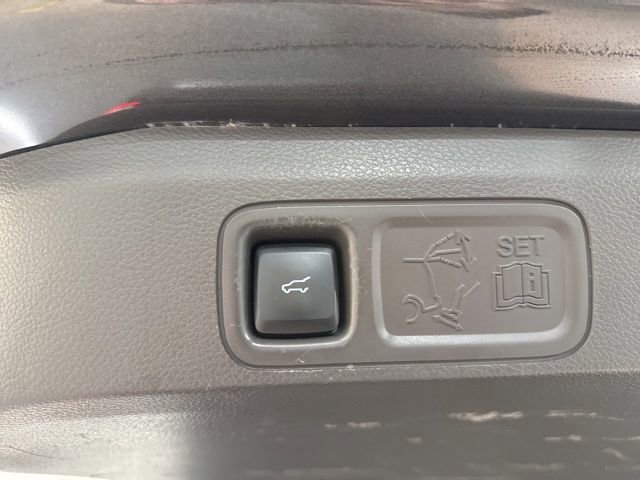 Used 2018 Ford Expedition Max Limited w/ Equipment Group 302A image 13