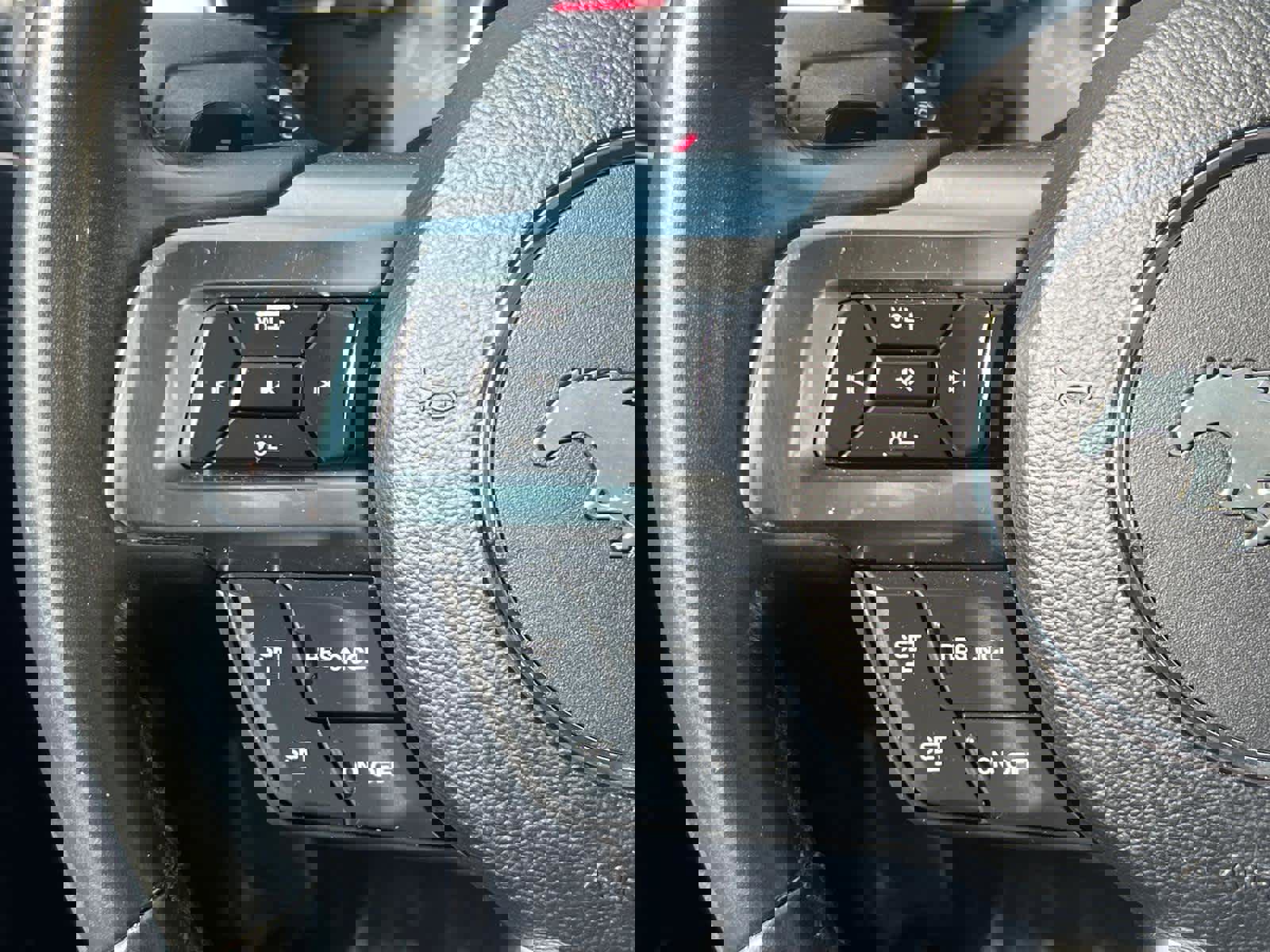 Used 2019 Ford Mustang Premium image 21