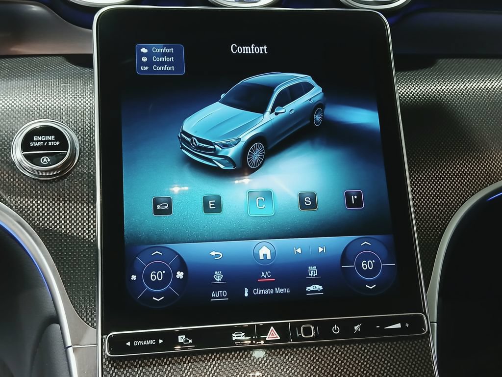Used 2023 Mercedes-Benz GLC 300 4MATIC w/ Exclusive Trim Package image 27
