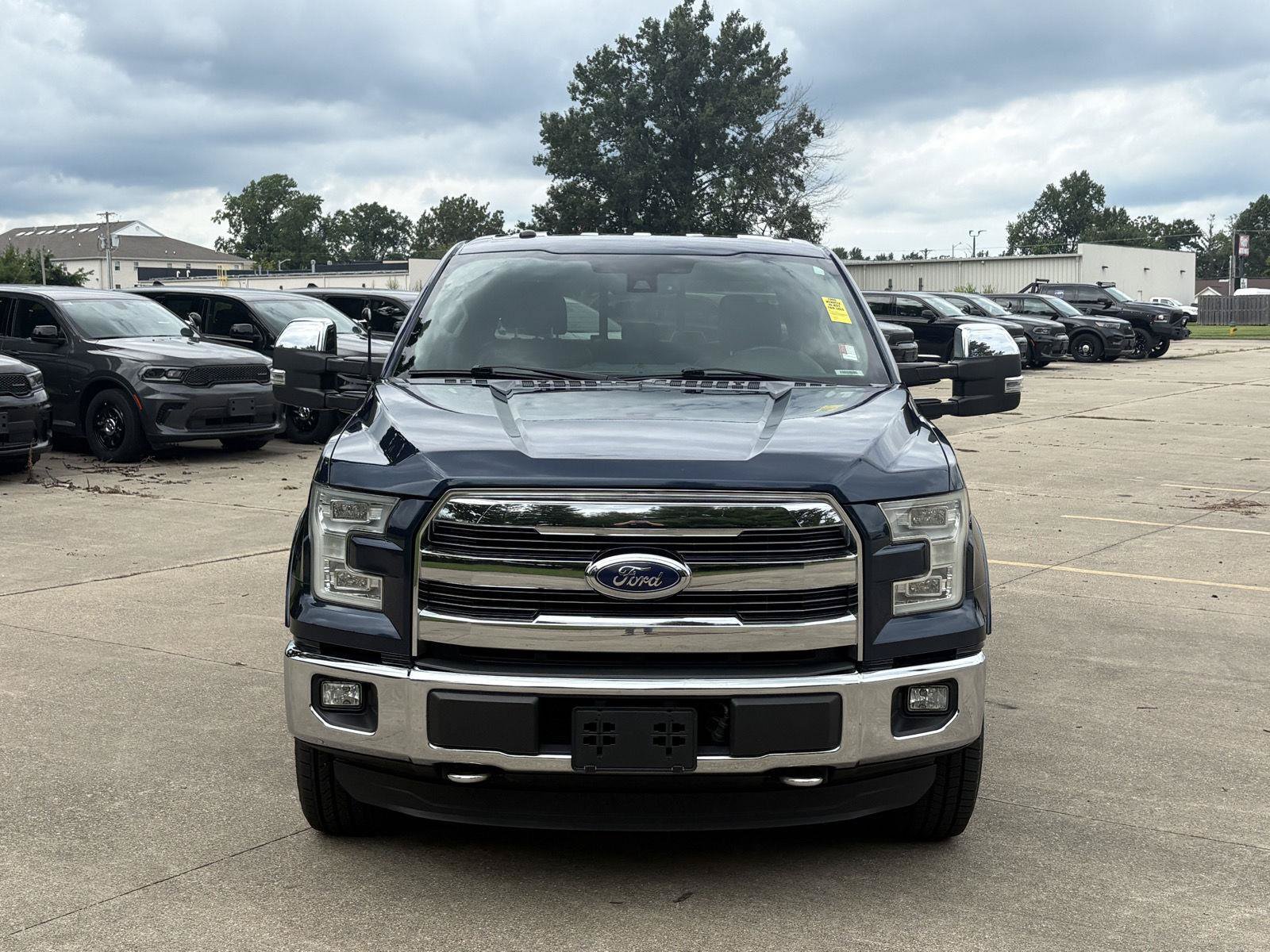 Used 2016 Ford F150 Lariat w/ Equipment Group 502A Luxury AWD/4WD image 19