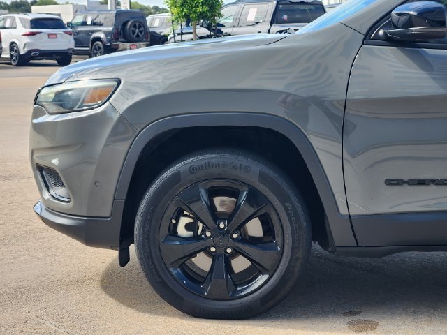 Used 2023 Jeep Cherokee Altitude Lux AWD/4WD image 8