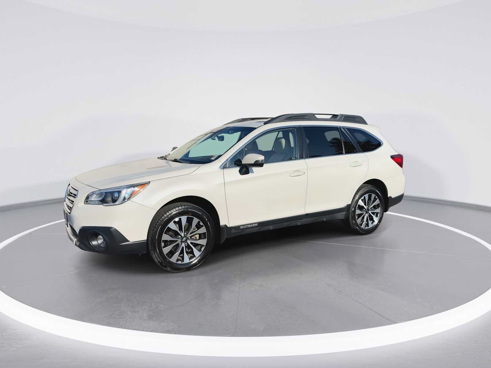 Used 2017 Subaru Outback 3.6R Limited AWD/4WD image 4
