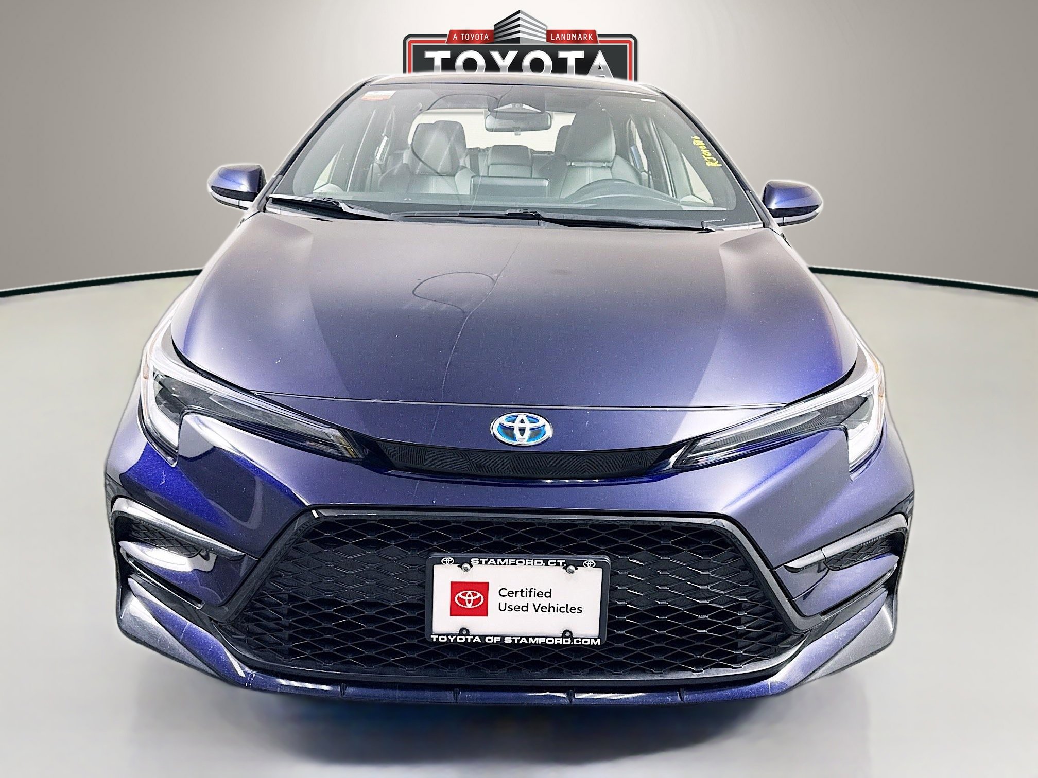 Certified 2024 Toyota Corolla SE image 2