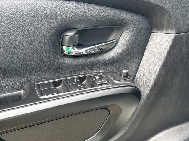 Used 2024 Nissan Titan PRO-4X w/ Pro-4x Utility Package image 26