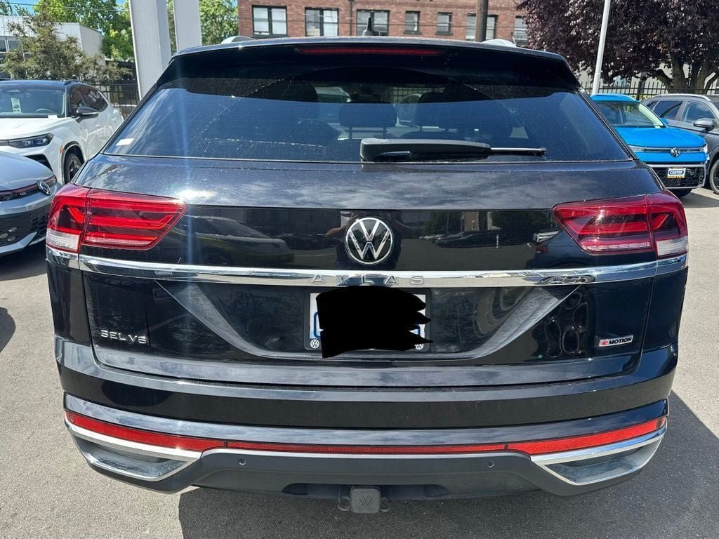 Used 2020 Volkswagen Atlas Cross Sport SEL Premium AWD/4WD image 5