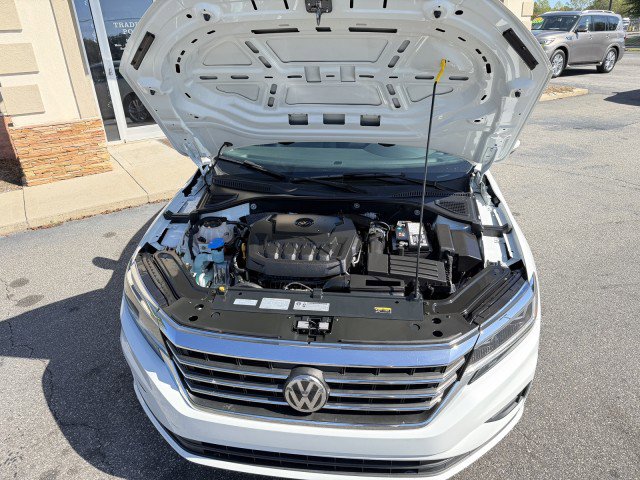 Used 2020 Volkswagen Passat 2.0T SE image 19