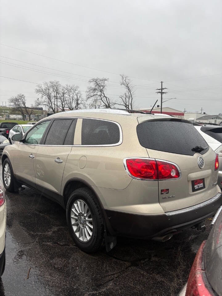 Used 2009 Buick Enclave CXL w/ Driver Confidence Package image 3