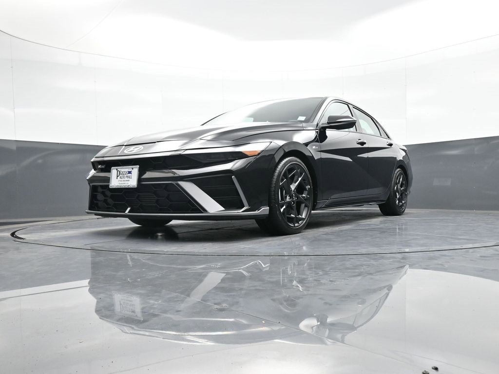 Used 2025 Hyundai Elantra N Line image 25