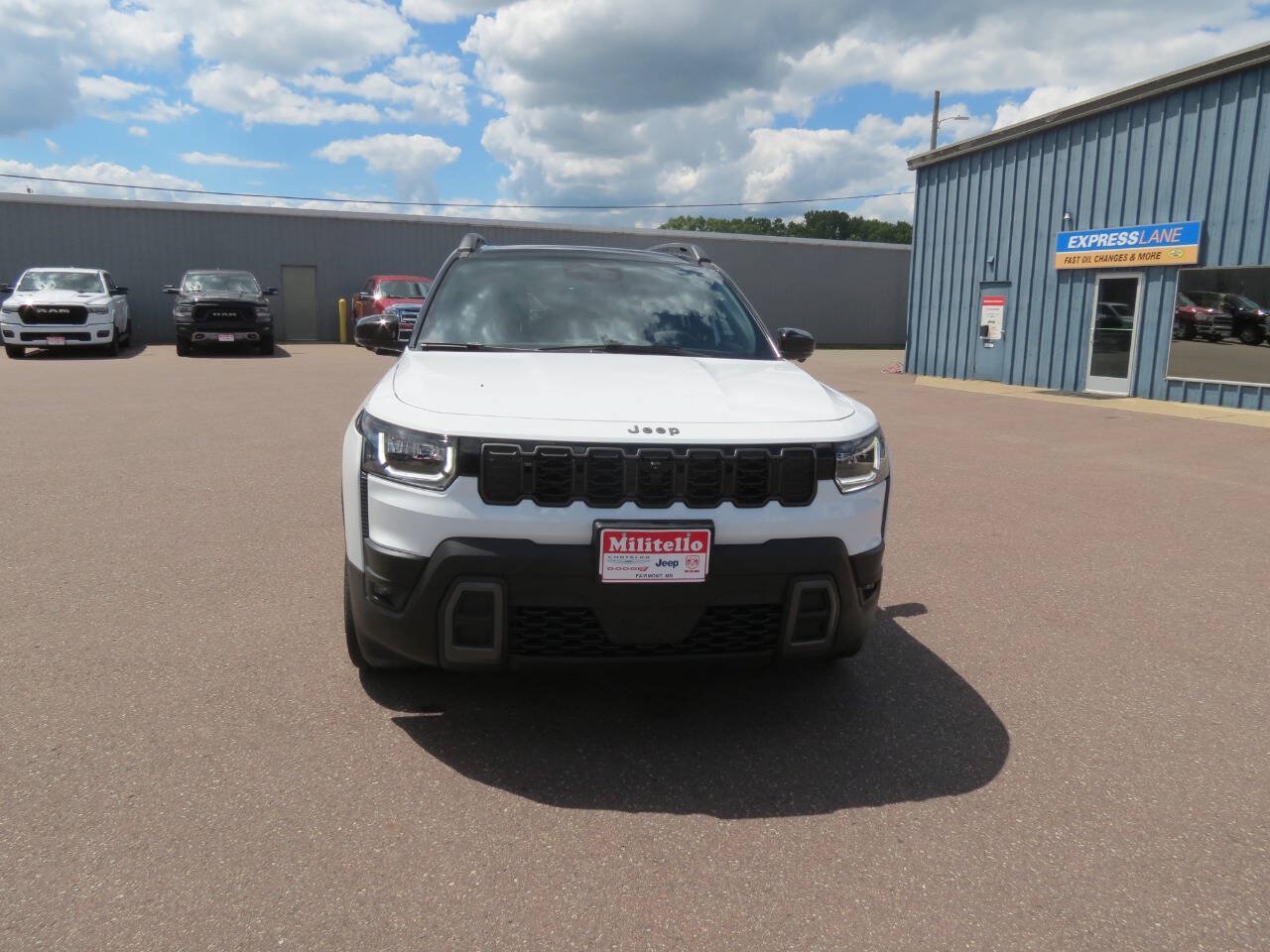 New 2026 Jeep Cherokee Overland w/ Advanced Pro Tech Group AWD/4WD image 3