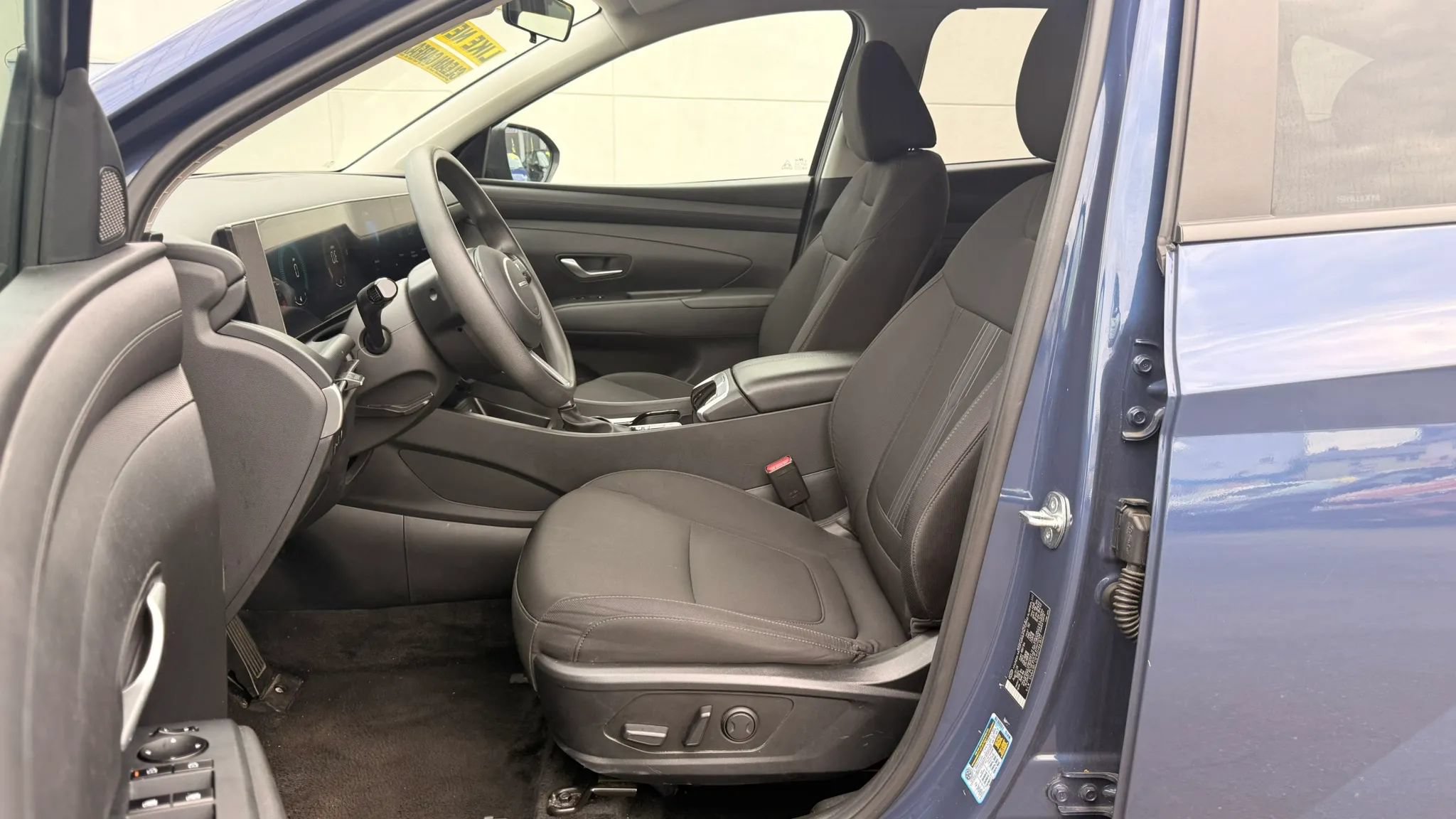 Used 2025 Hyundai Tucson SEL AWD/4WD image 12
